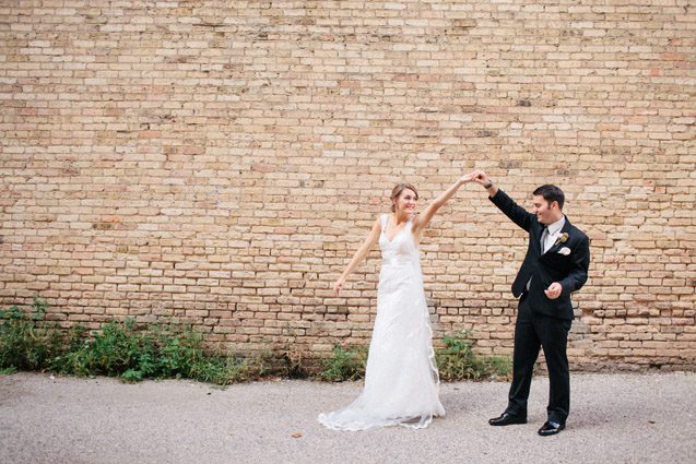 milwaukee wedding photography, historic milwaukee wedding, wisconsin fine art wedding photographer carly mccray, wisconsin wedding photography, romantic milwaukee wedding photography 