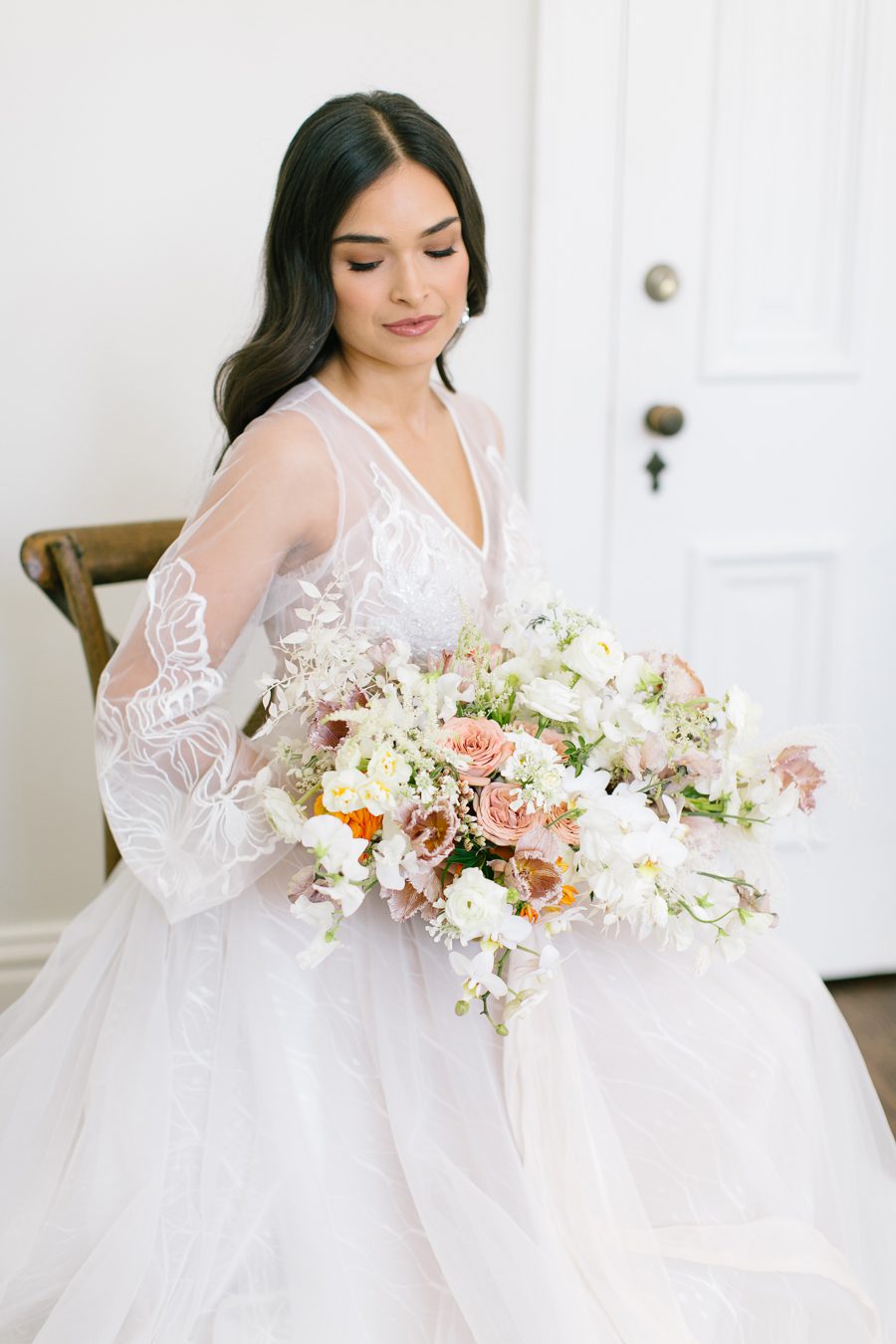 Lake geneva wedding photographers, door county wedding photographers, best wedding photographers, wisconsin bride magazine editorial, carly mccray photography, blush wedding florals, blush bouquet, lake geneva wedding bouquet