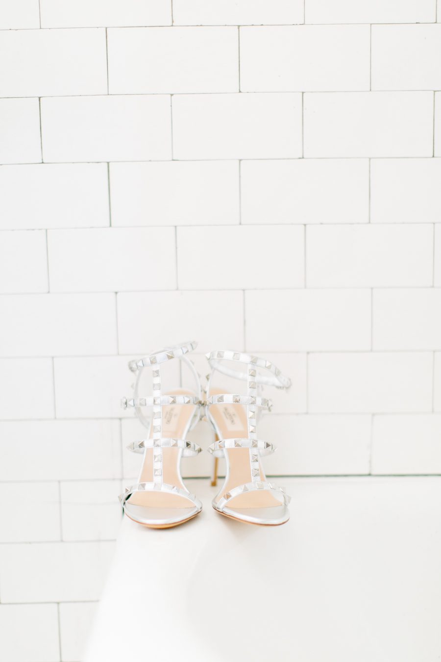 lake geneva wedding photographers, best lake geneva wedding photographers, jimmy choo wedding shoes, the mrs. box ring box, wedding florals, wisconsin bride magazine photos by Carly McCray