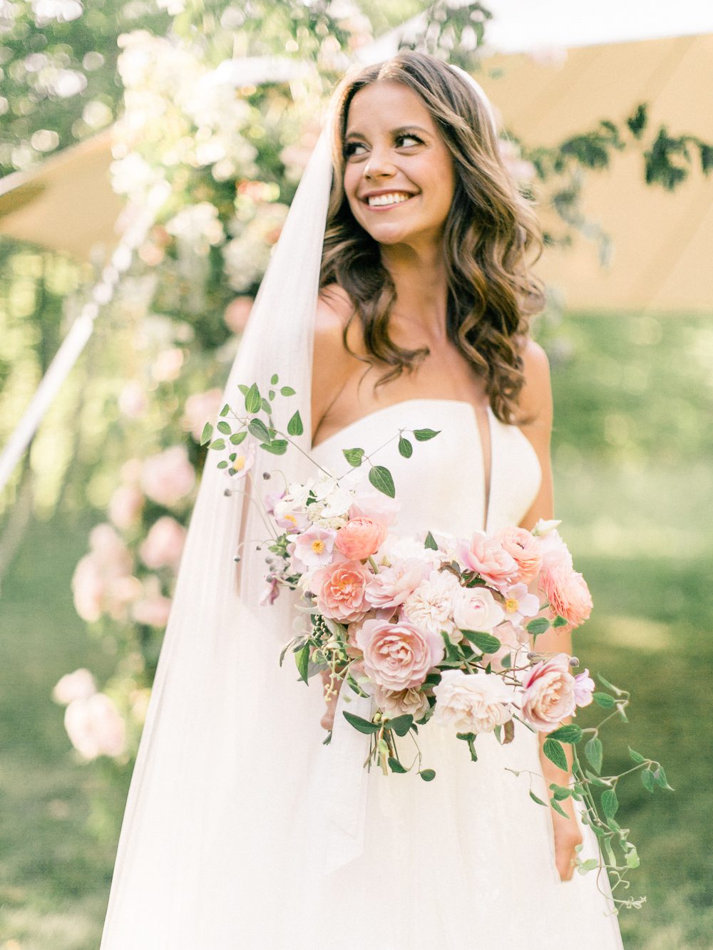 Best Lake Geneva wedding photographers carly mccray lake geneva wedding tablescape