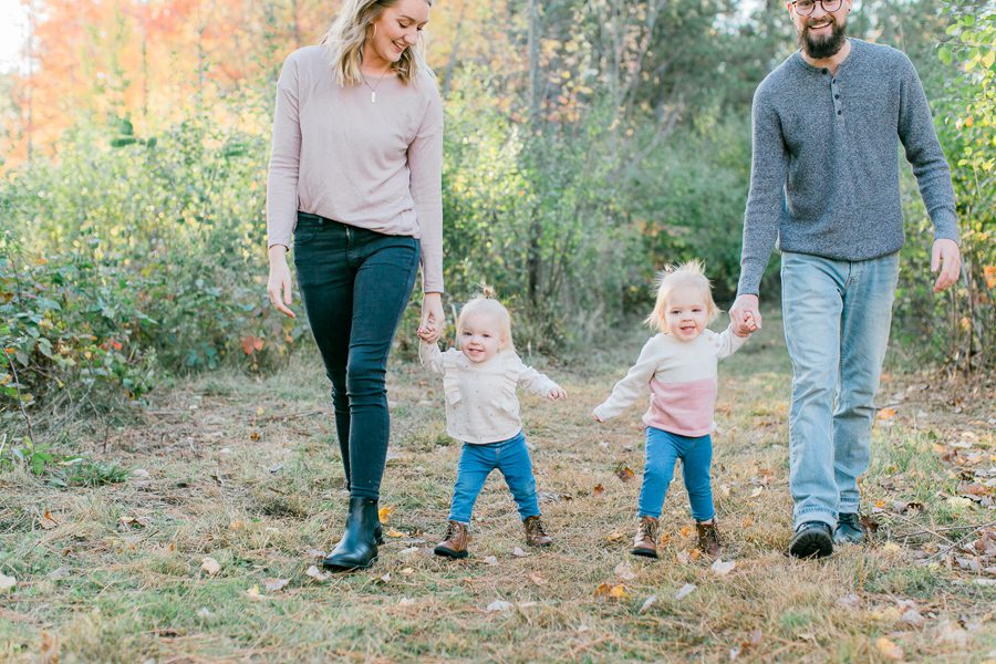 Twin family photographers waupaca family photos stevens point family photographers