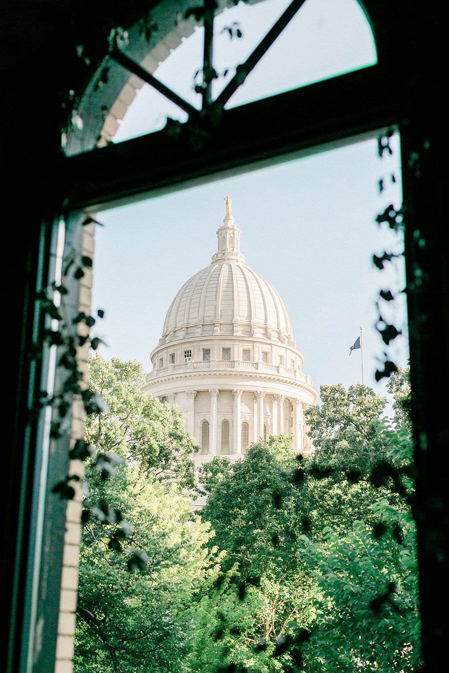 Lake Geneva Wedding Photographer Carly McCray Photography Elevate Events